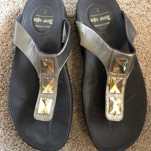 Skechers bronze Tone-Ups size 9